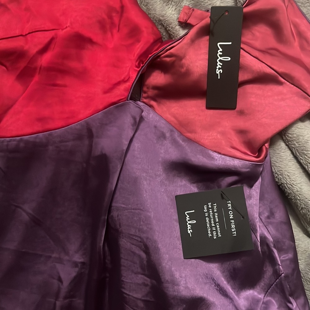 Never worn pink/purple cocktail dress, new with tags on - Picture 4 of 5